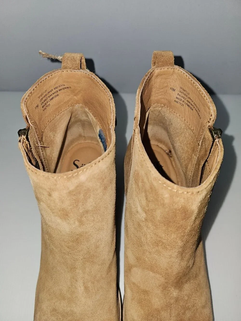 Sofft Emeline Waterproof Wedge Ankle Bootie Havana Brown Suede Womens 11 NEW